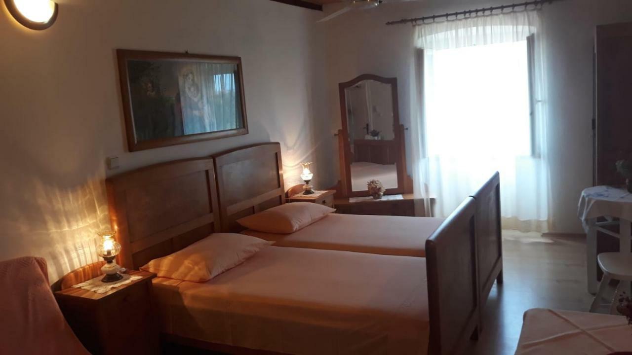Apartments Lovor Silba Ngoại thất bức ảnh